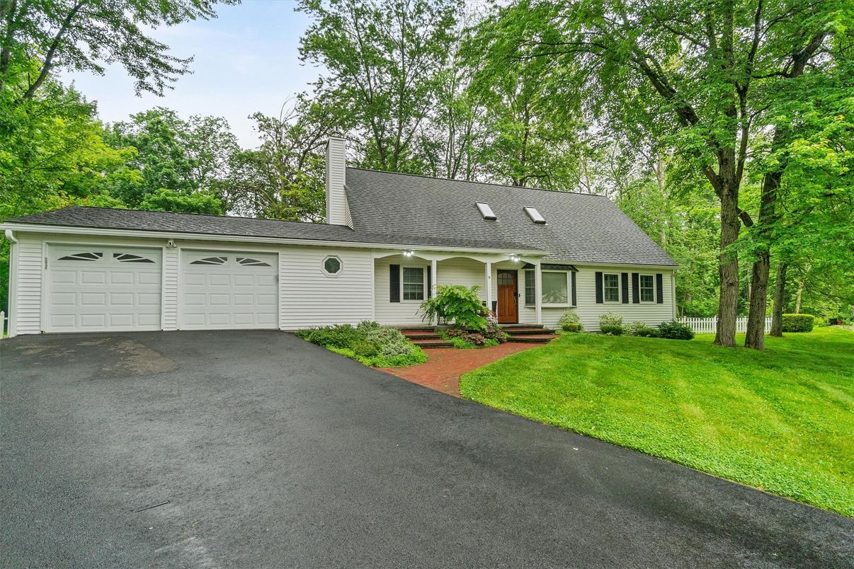 Attached, Backyard, Exterior, Facade, Cape Cod