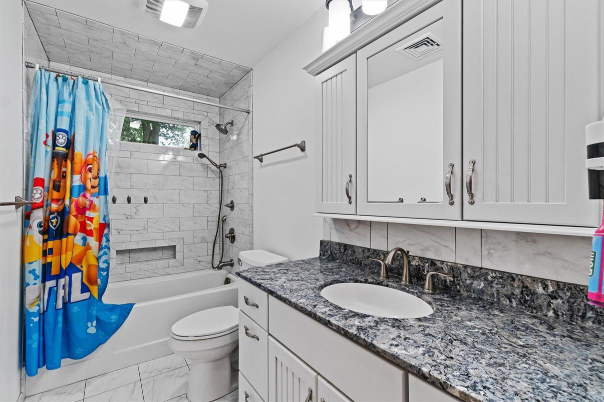 Bathroom, Interior