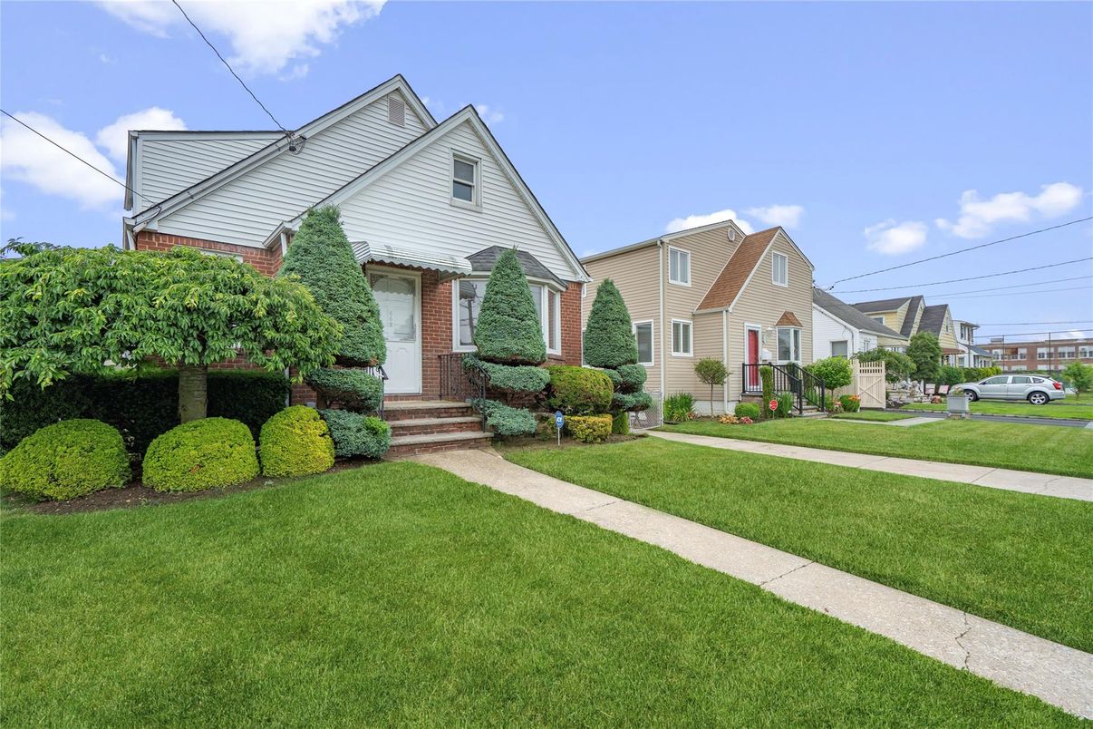 Exterior, Facade, Brick Facade, Tudor Revival