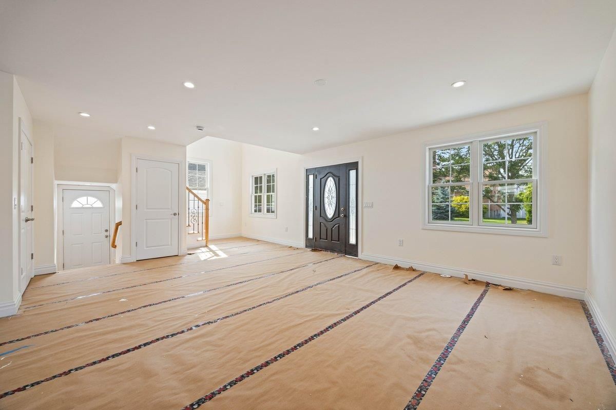 Interior, Recessed Lighting