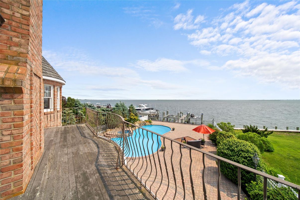 Water, Exterior, Pool, Other