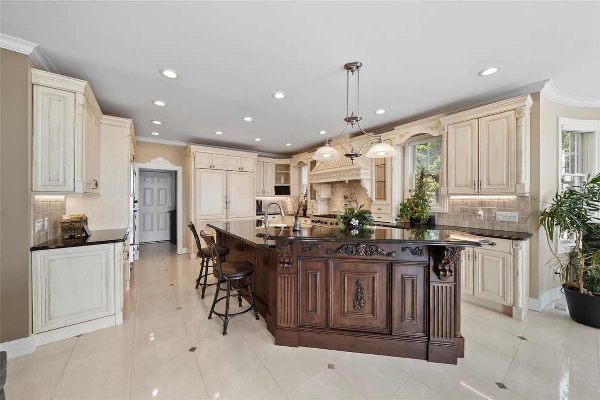 Interior, Kitchen, Pendant Lights, Recessed Lighting