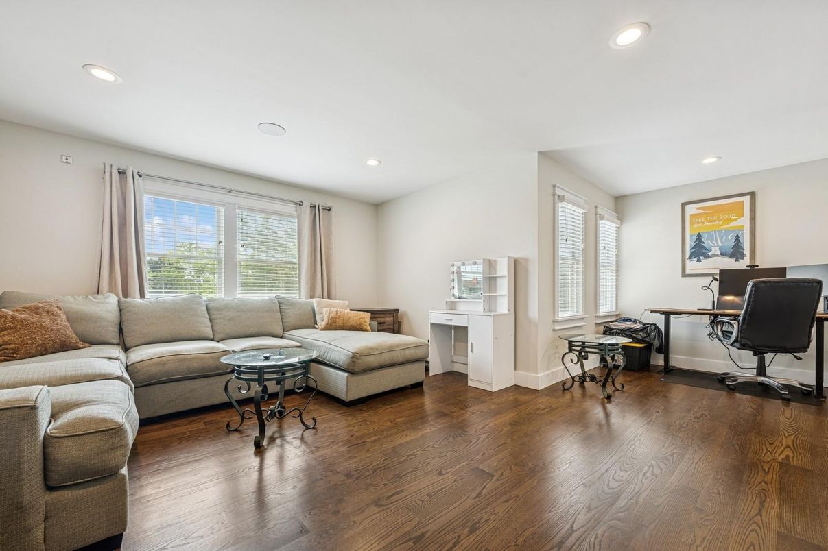 Home Office, Interior, Living room, Recessed Lighting, Wood Texture Flooring