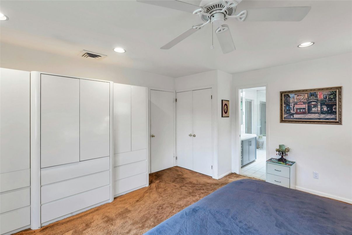 Interior, Recessed Lighting