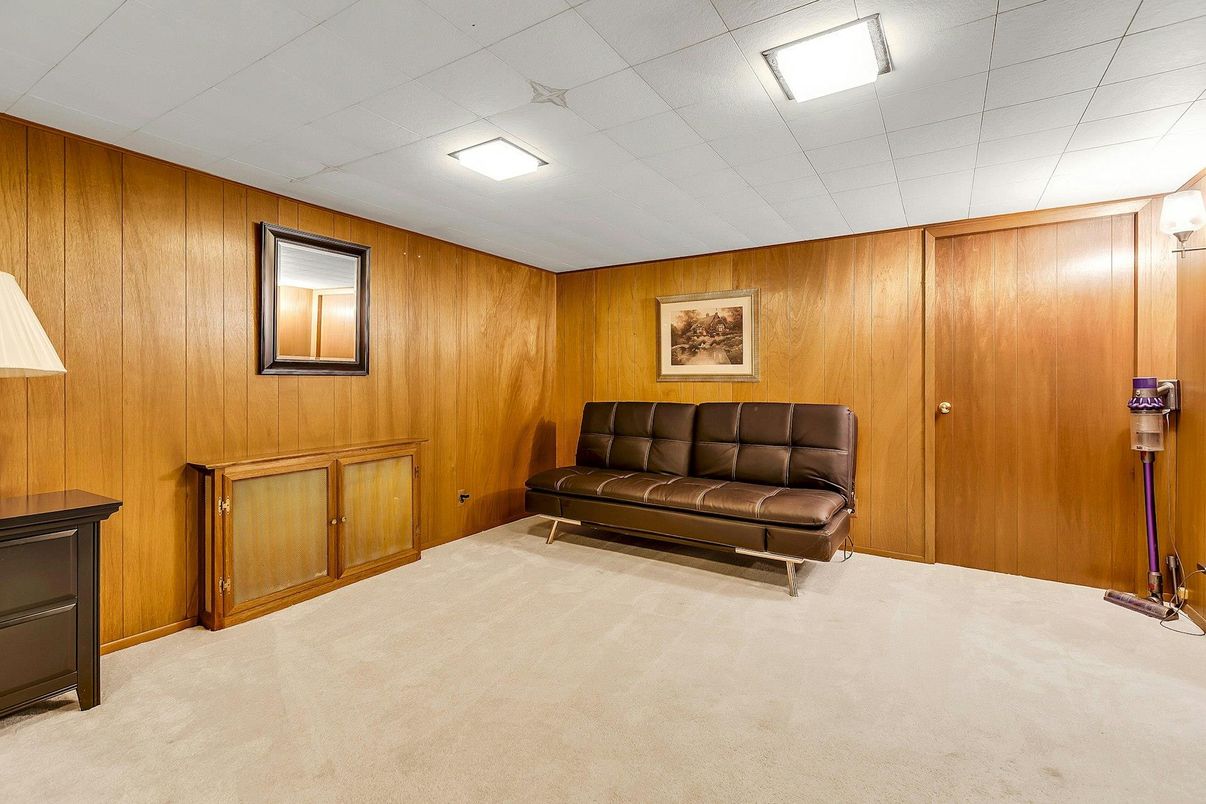 Interior, Wooden Walls