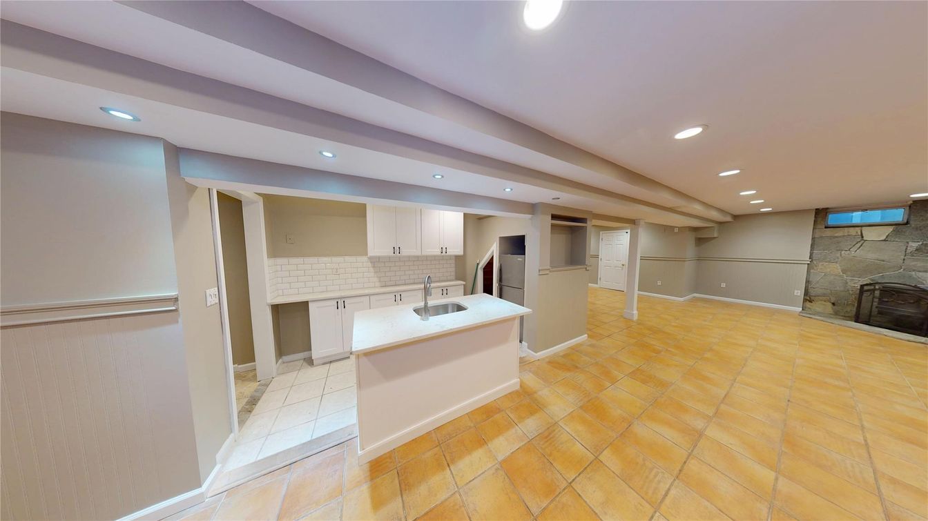 Empty room, Fireplace, Interior, Kitchen, Recessed Lighting