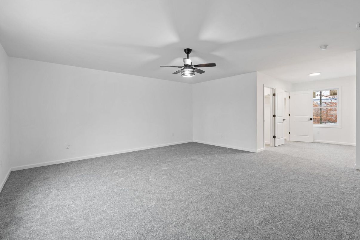 Empty room, Interior, Recessed Lighting