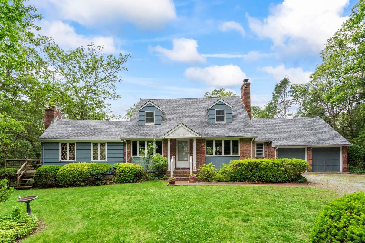 Attached, Exterior, Facade, Brick Facade, Cape Cod