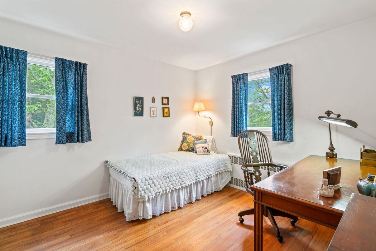 Bedroom, Home Office, Interior, Wood Texture Flooring