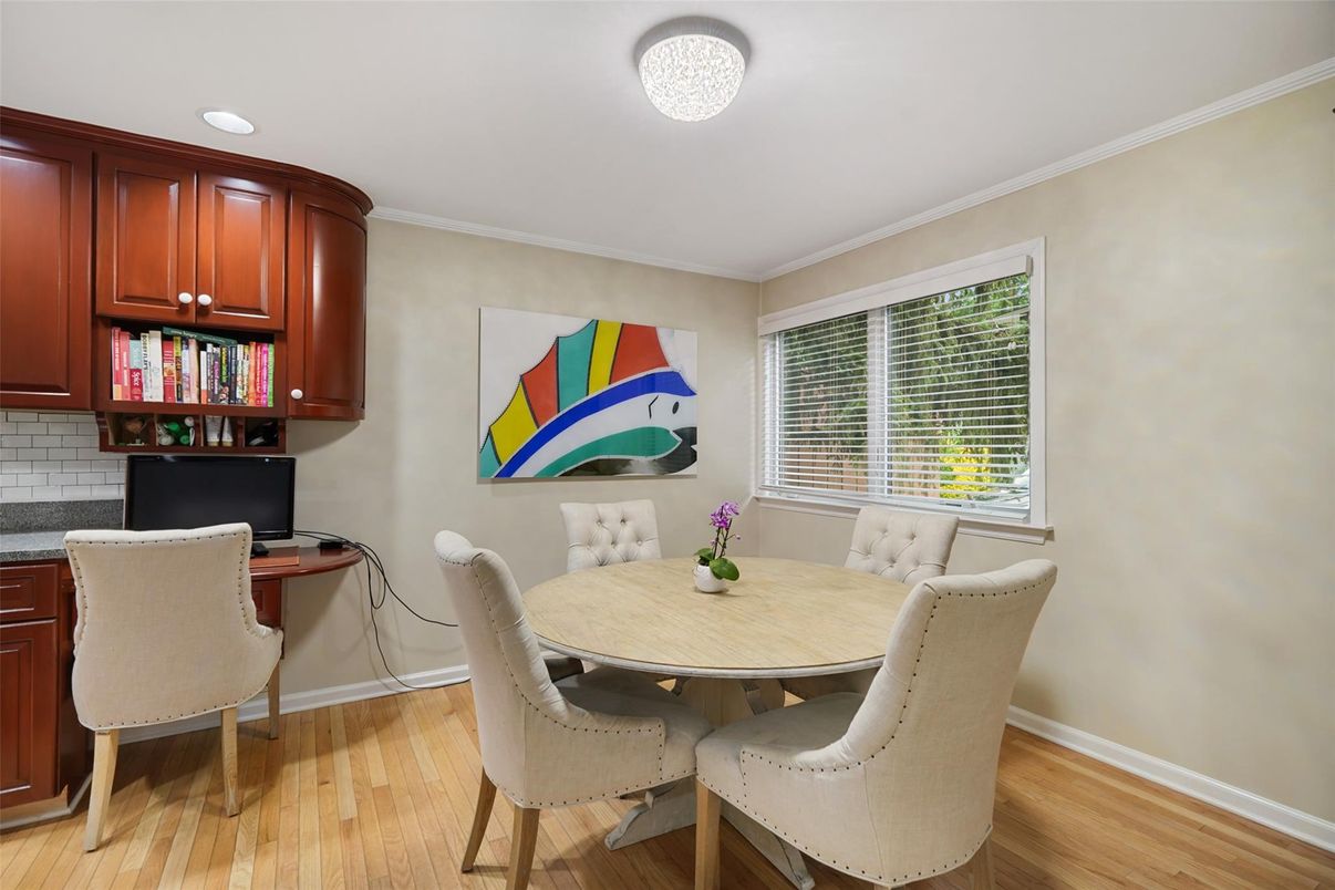Dining room, Interior, Recessed Lighting, Wood Texture Flooring