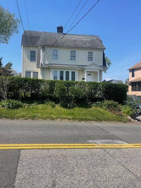 Exterior, Facade, American Foursquare