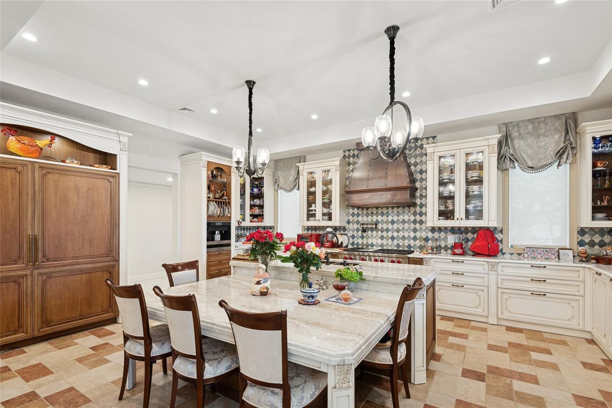 Chandelier, Dining room, Interior, Kitchen, Pendant Lights, Recessed Lighting