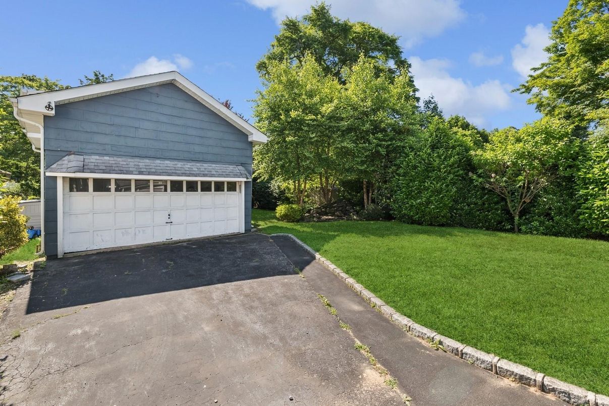 Backyard, Detached Garage, Exterior