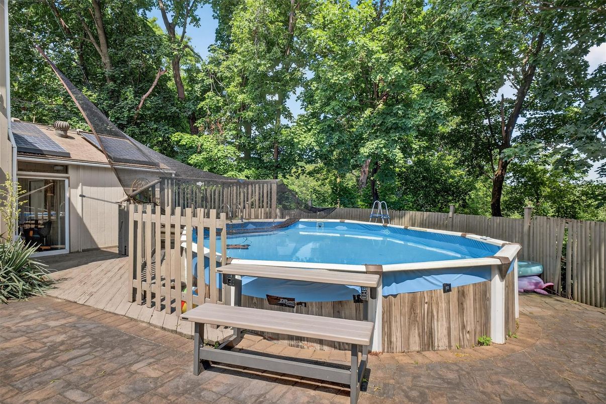 Exterior, Hot Tub, Pool, Solar Panels