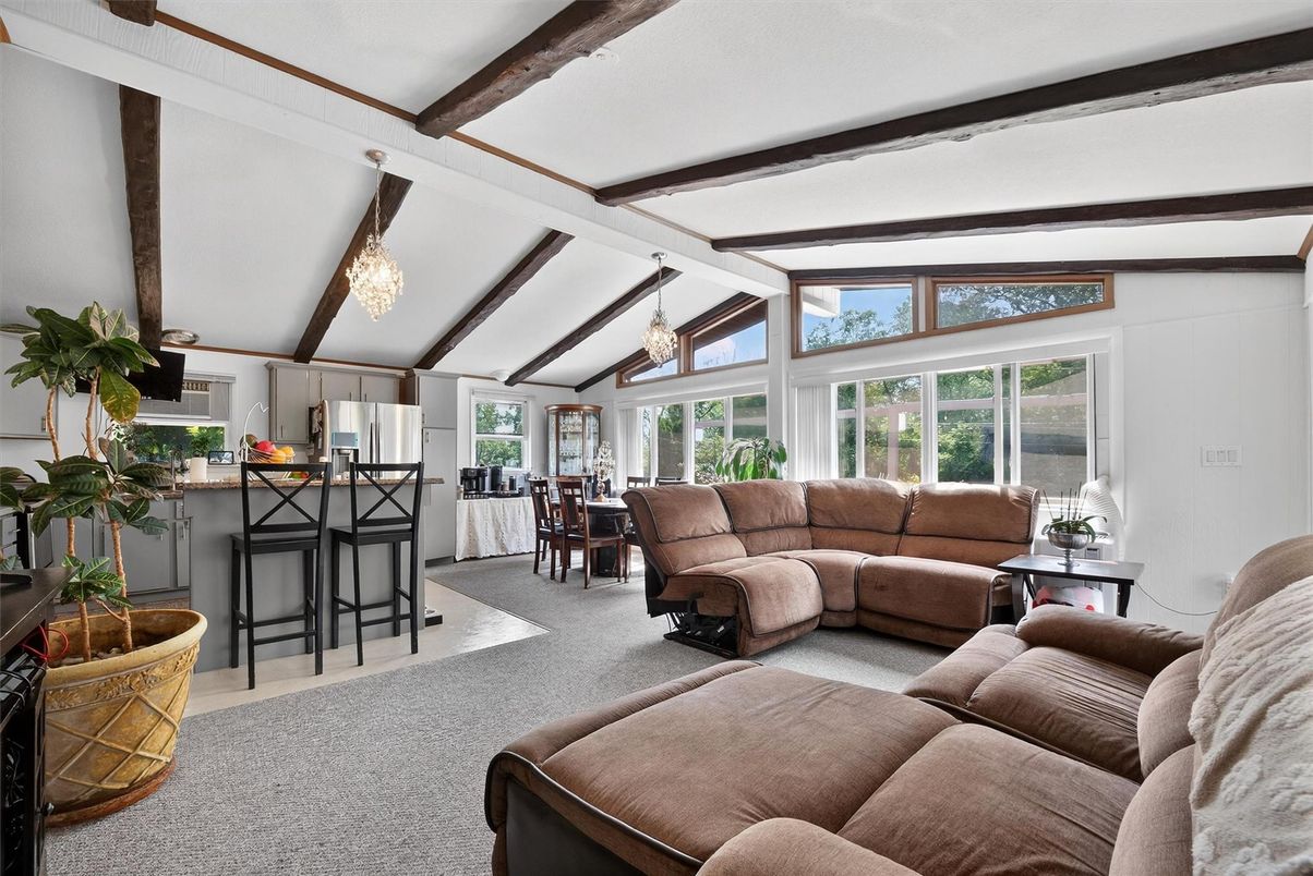 Dining room, Interior, Living room, Pendant Lights, Wooden Beams