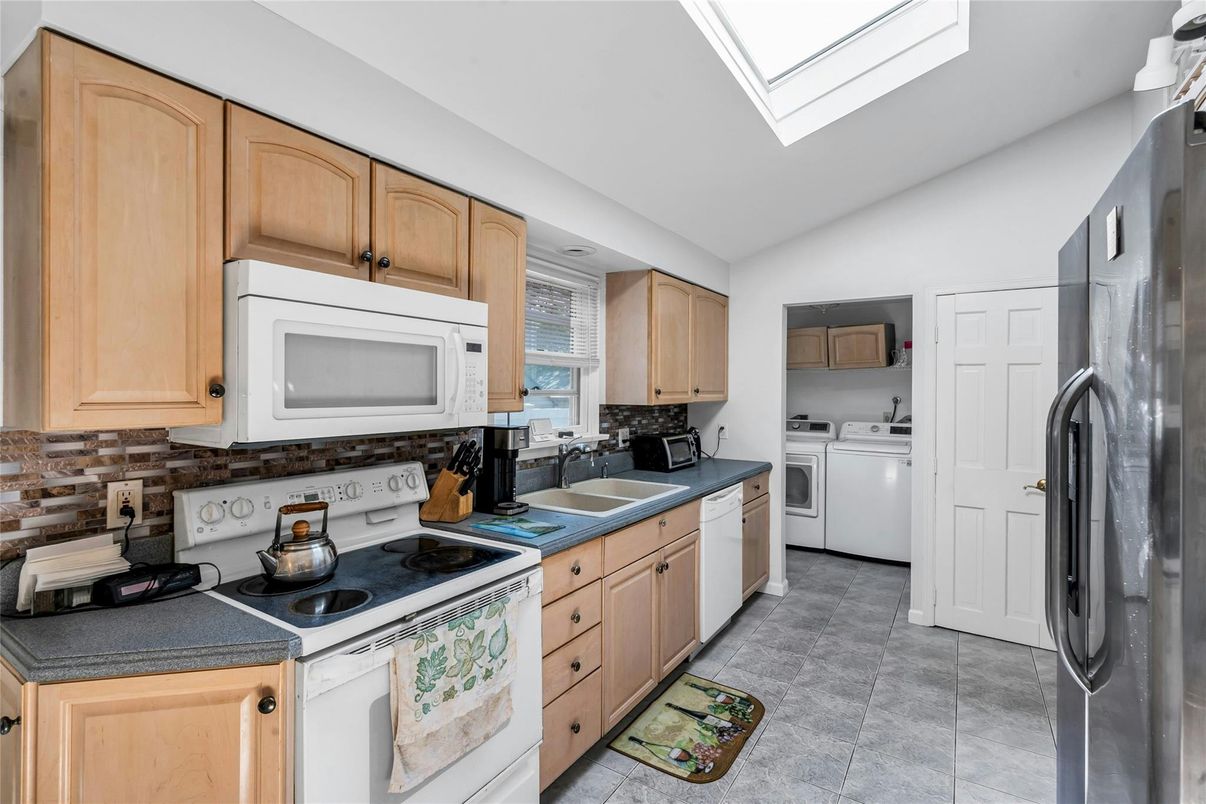 Interior, Kitchen, Washer