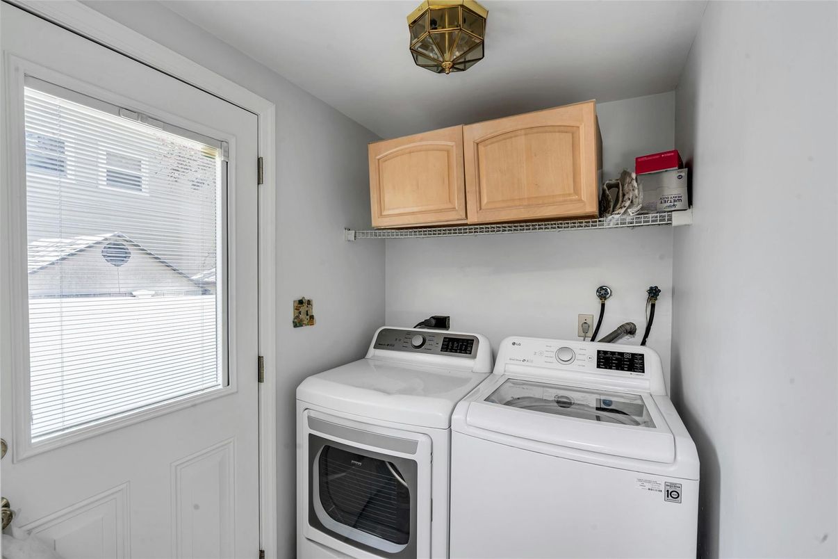 Interior, Washer