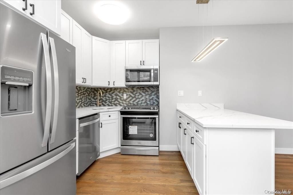 Interior, Kitchen, Pendant Lights, Stainless Steel Appliances, Wood Texture Flooring