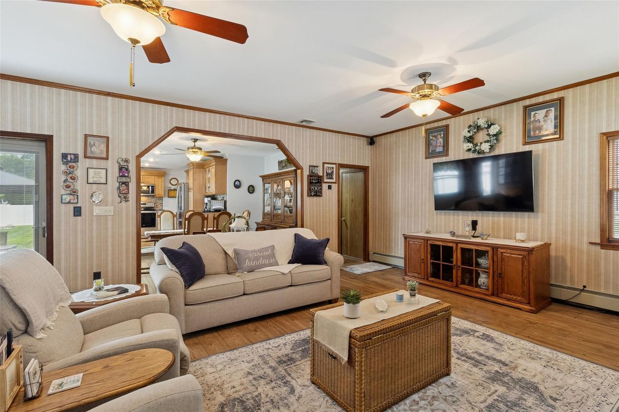 Dining room, Interior, Living room, Wood Texture Flooring