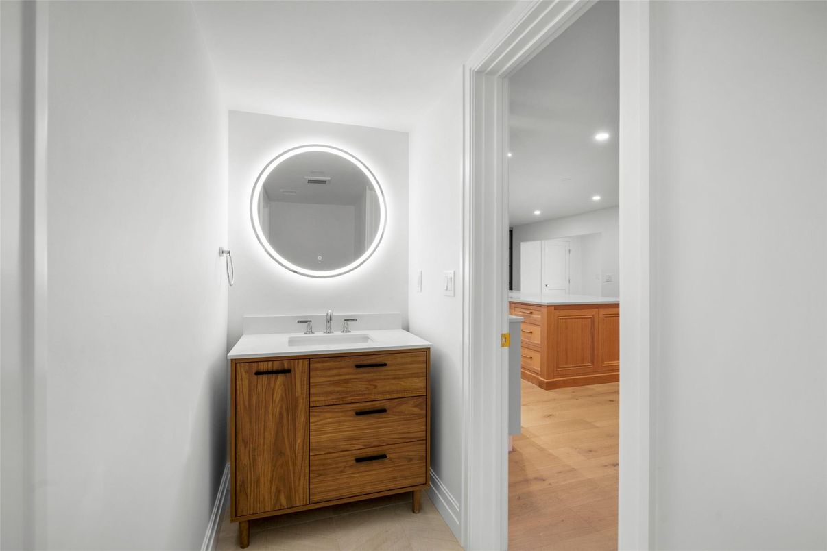 Bathroom, Interior, Recessed Lighting, Wood Texture Flooring