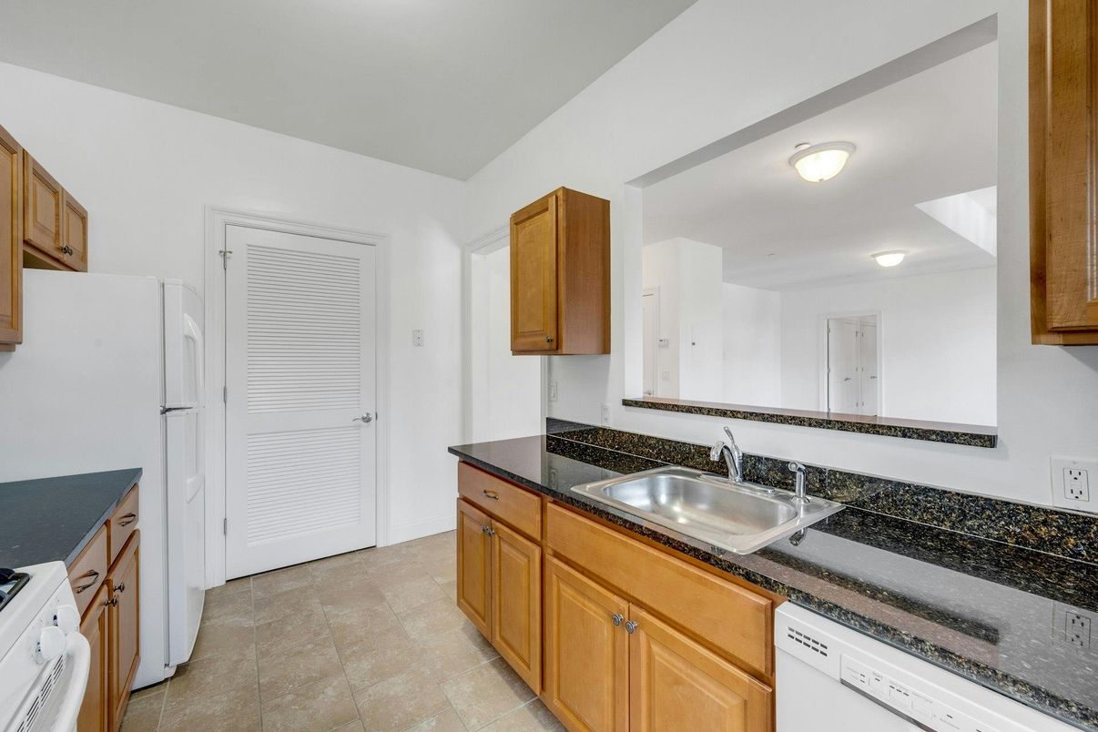 Interior, Kitchen