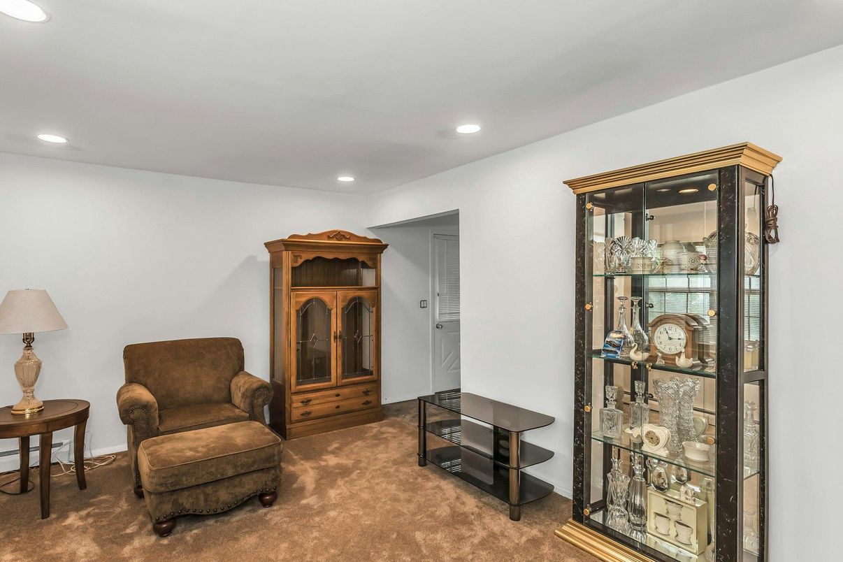 Interior, Recessed Lighting