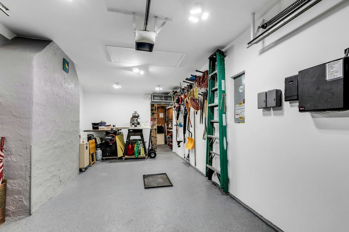 Garage, Interior, Recessed Lighting