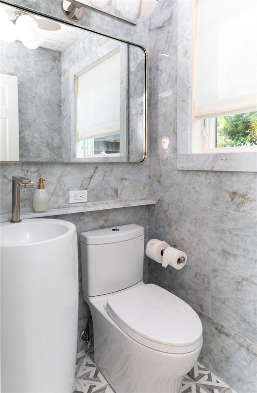 Bathroom, Interior, Marble Walls