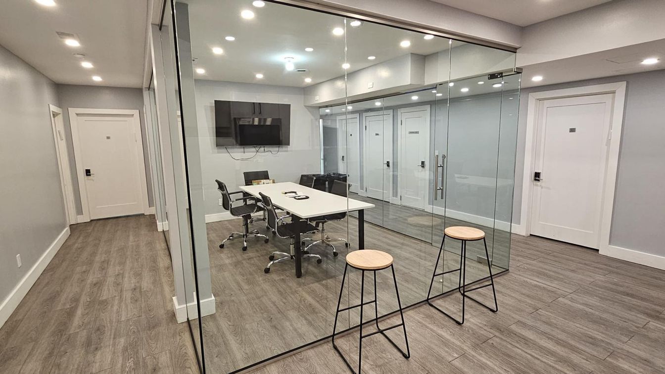 Home Office, Interior, Recessed Lighting, Wood Texture Flooring