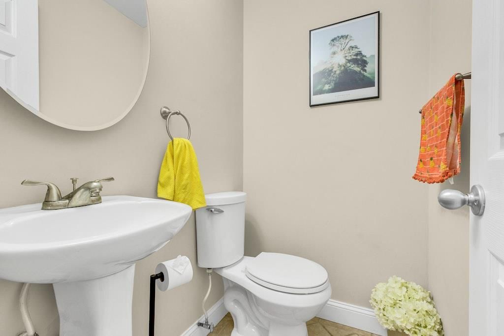 Bathroom, Interior
