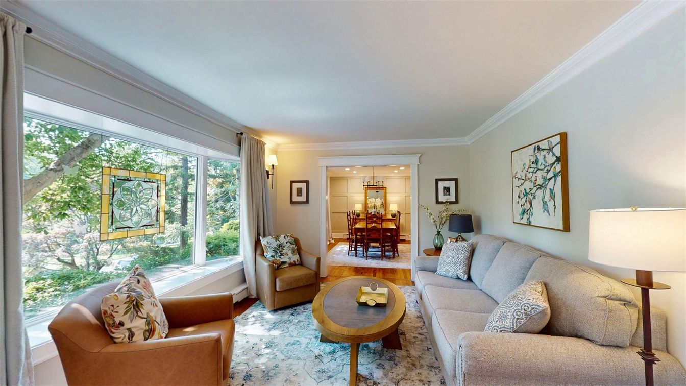 Dining room, Interior, Living room, Recessed Lighting