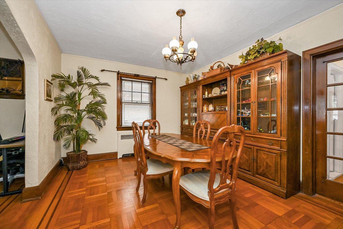 Chandelier, Dining room, Interior, Wood Texture Flooring