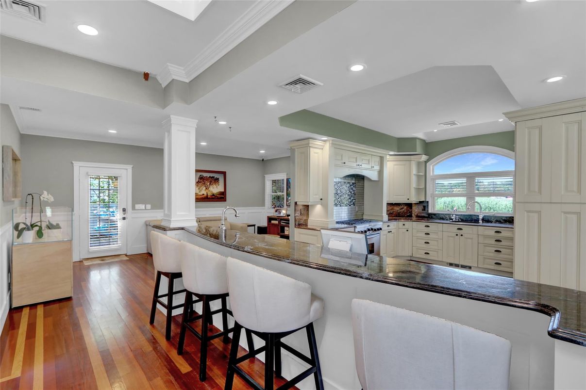 Interior, Kitchen, Recessed Lighting, Wood Texture Flooring