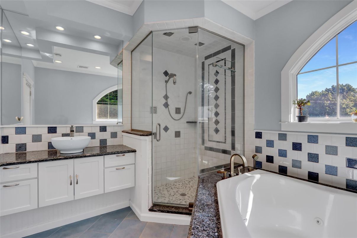 Bathroom, Dual Sink Vanities, Glass Shower, Interior, Recessed Lighting