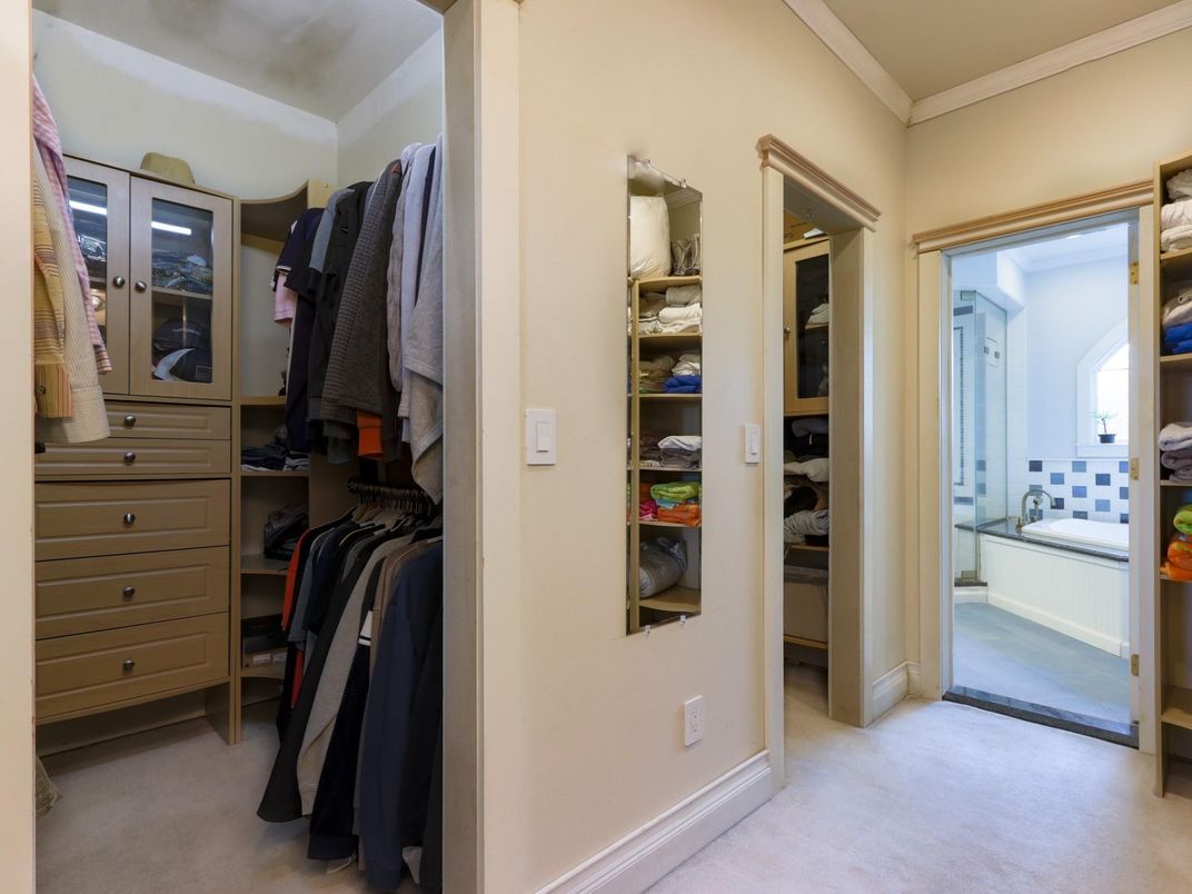 Interior, Walk-in Closets