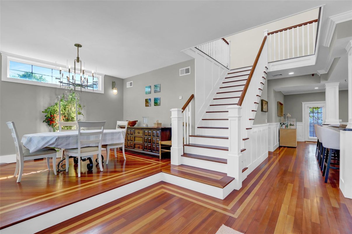 Chandelier, Dining room, Interior, Pendant Lights, Recessed Lighting, Wood Texture Flooring