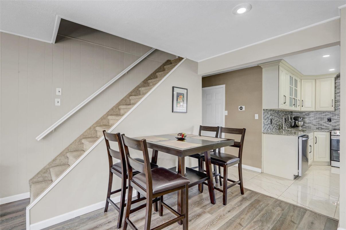 Dining room, Interior, Recessed Lighting, Wood Texture Flooring