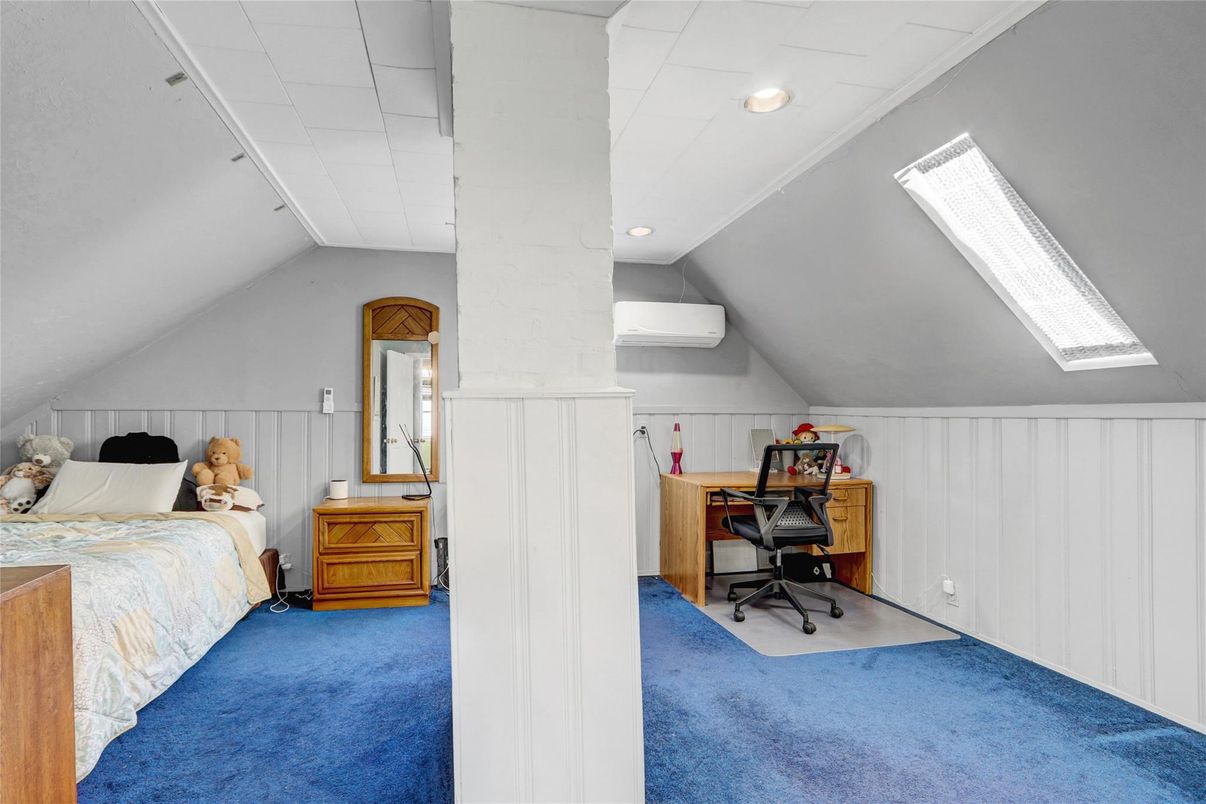 Bedroom, Home Office, Interior, Recessed Lighting