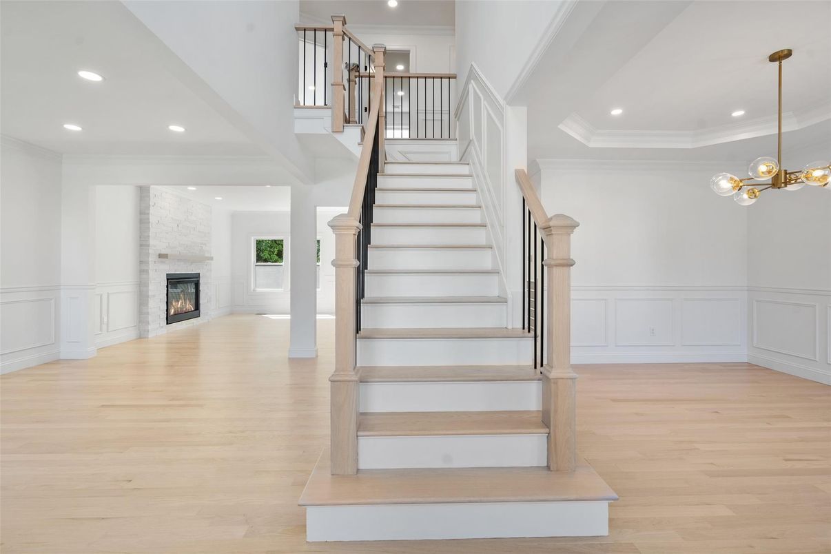 Fireplace, Interior, Pendant Lights, Recessed Lighting, Wood Texture Flooring