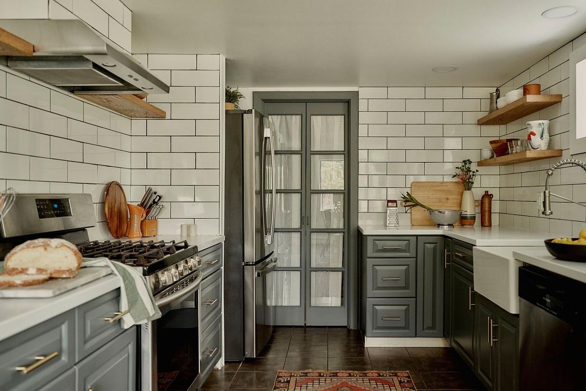 Interior, Kitchen, Stainless Steel Appliances