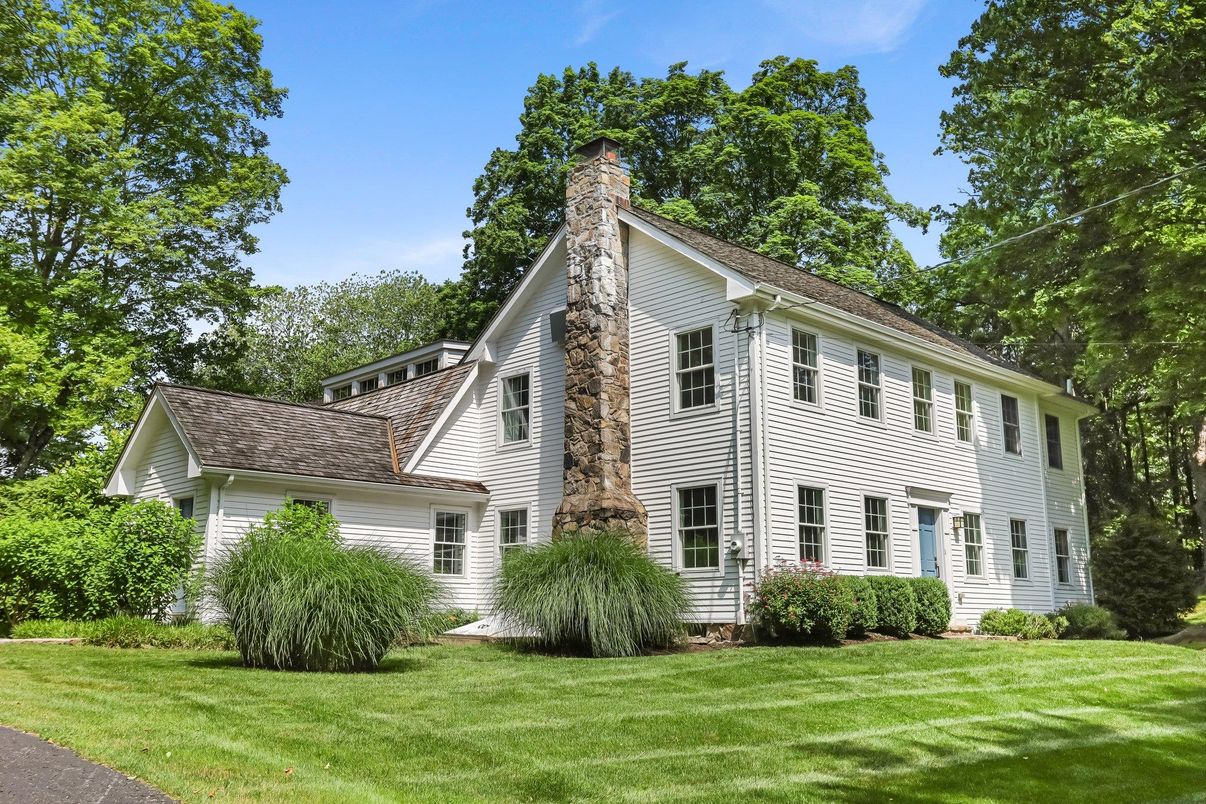 Backyard, Exterior, Facade, Georgian