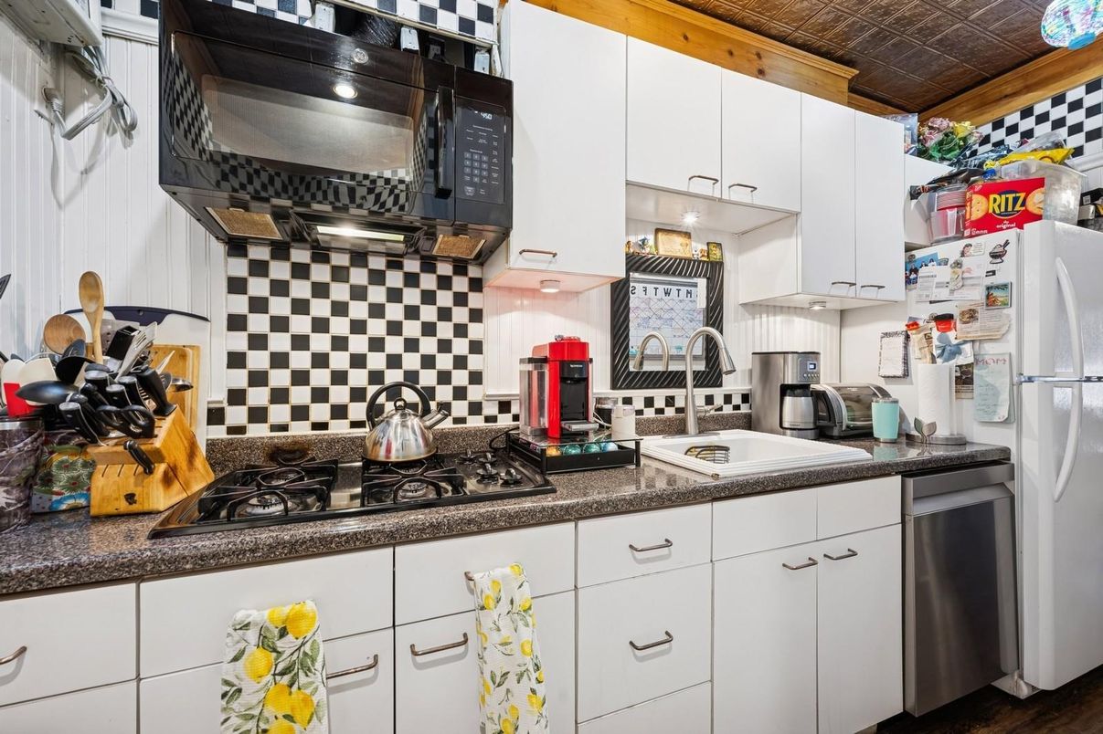 Interior, Kitchen, Stainless Steel Appliances