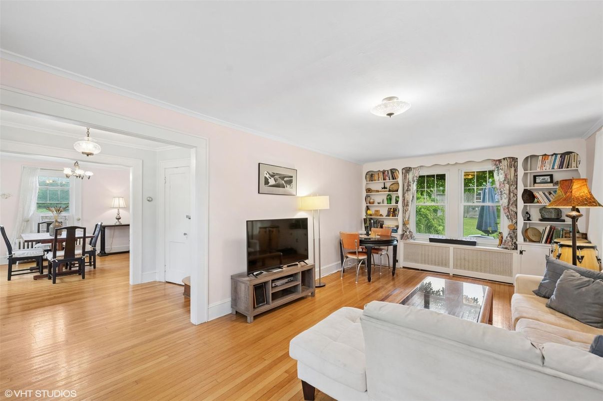 Dining room, Interior, Living room, Wood Texture Flooring