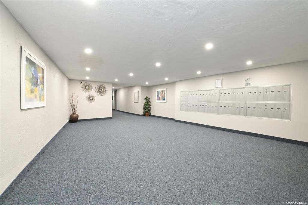 Interior, Recessed Lighting
