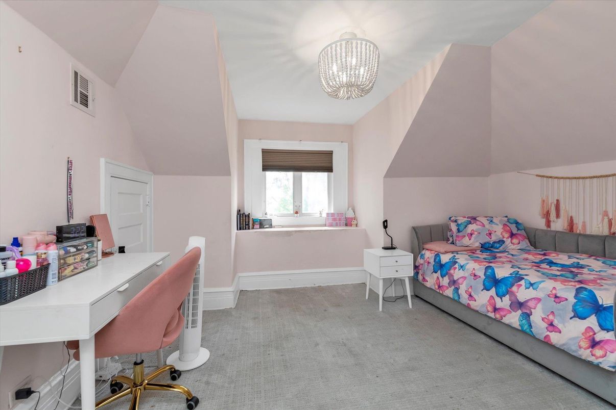 Bedroom, Chandelier, Home Office, Interior