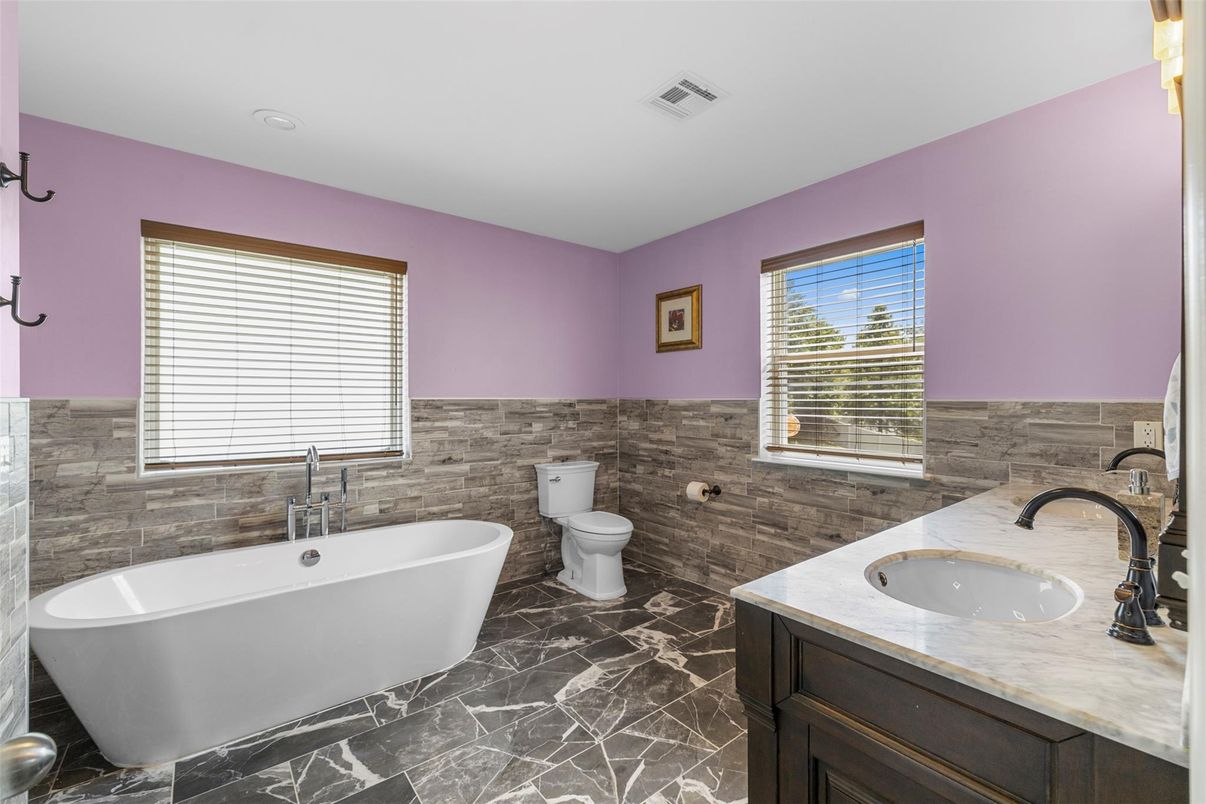 Bathroom, Dual Sink Vanities, Free Standing Baths, Interior, Marble, Recessed Lighting
