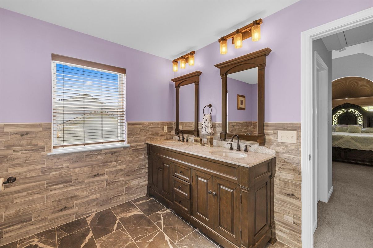 Bathroom, Dual Sink Vanities, Interior, Wooden Walls