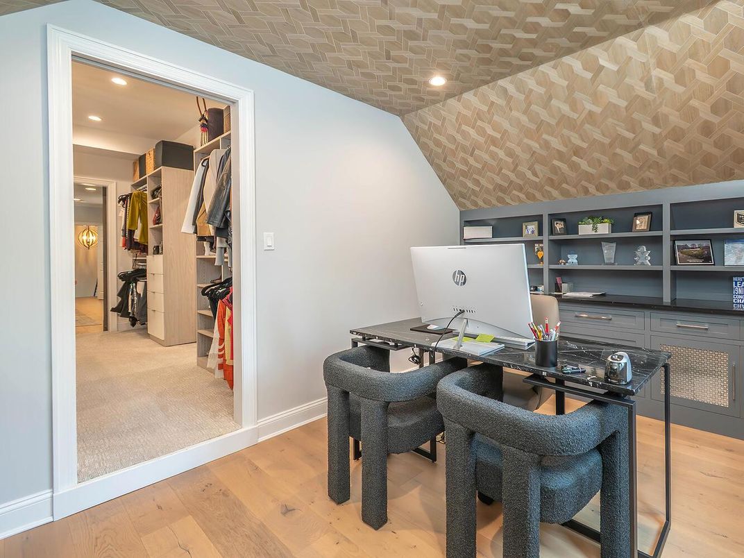 Home Office, Interior, Recessed Lighting, Wood Texture Flooring