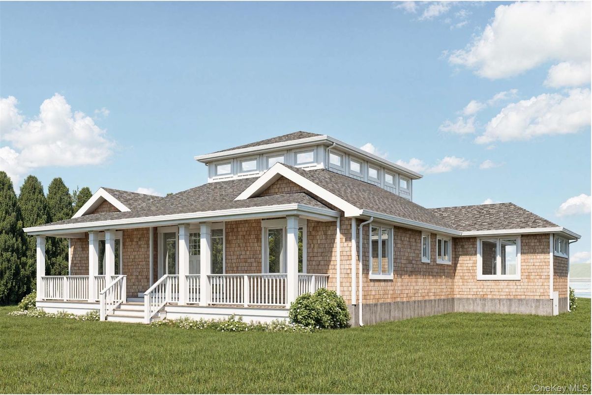 Exterior, Facade, Brick Facade, American Foursquare
