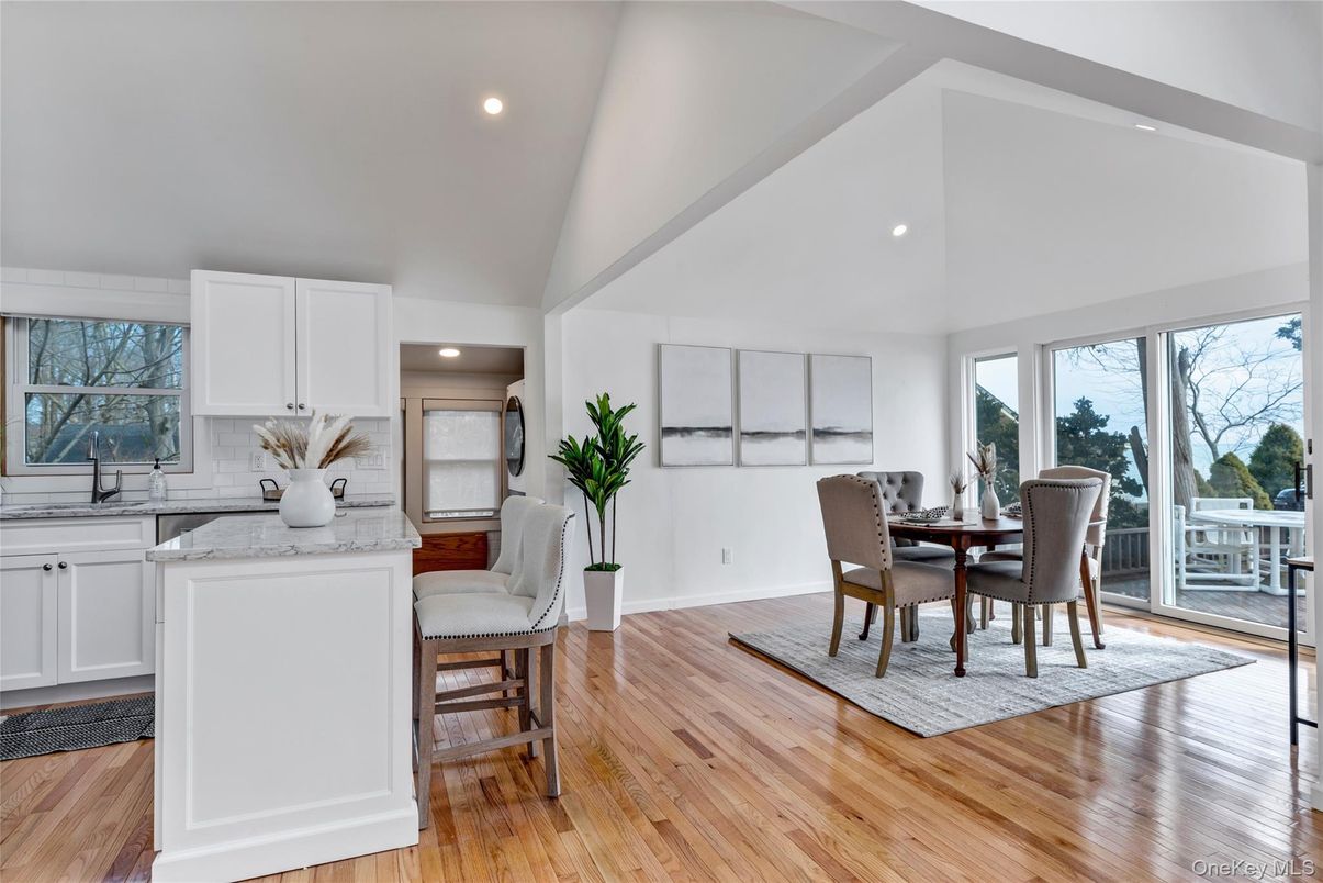 Dining room, Interior, Kitchen, Recessed Lighting, Wood Texture Flooring